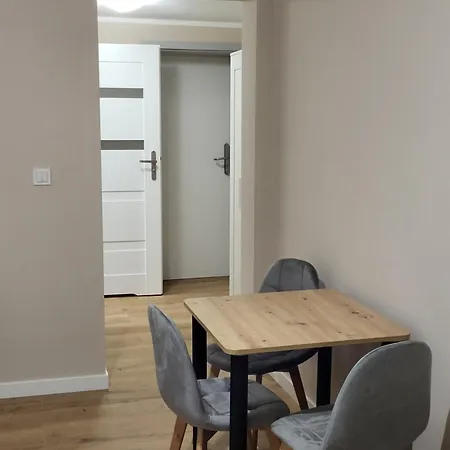 Goscinne Karpacka 17 Prywatne Lazienki Parking *