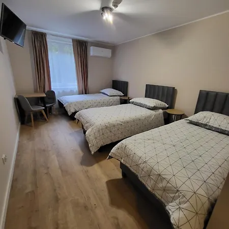 Goscinne Karpacka 17 Prywatne Lazienki Parking